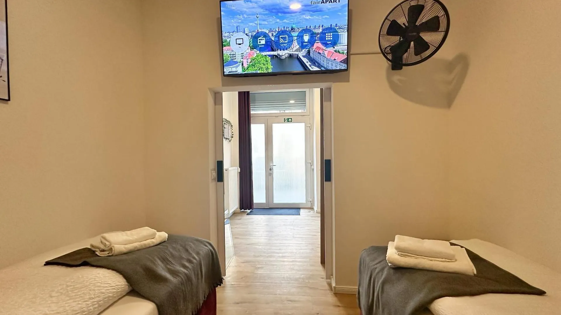 Fairapart 5 Rooms, 2 Baths, 120Sq M Prenzlauer Berg Берлин